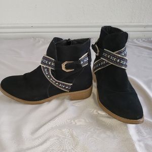 Women's ankle boots